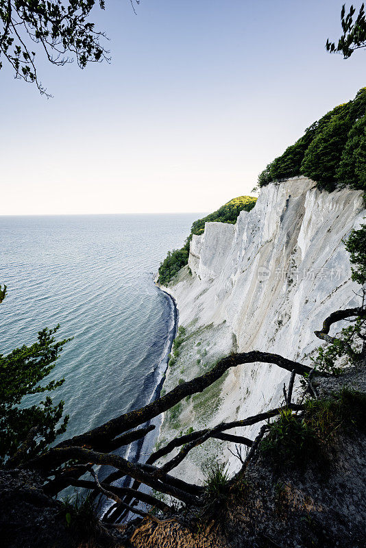 丹麦Møns Klint，波罗的海上的日落